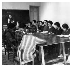 Permiten educación pública y oficial para las mujeres