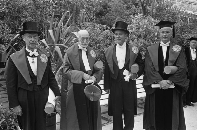 Bibliography of Bloor