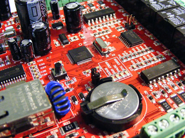 La funcionalidad del PLC fue descubierta en un chip.