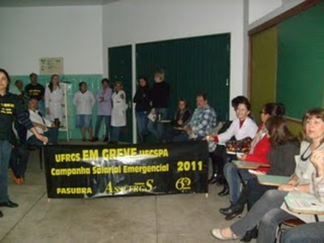 Colegas do HCVET aderem a greve