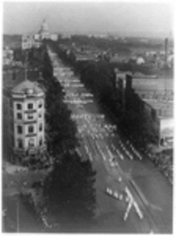 Events the year before Phyllis Cunningham's Birth Date: November 10, 1927