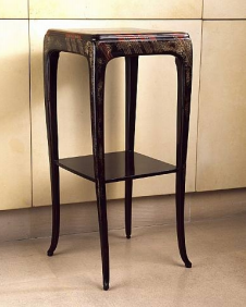 Mesa alta, Jean Dunand