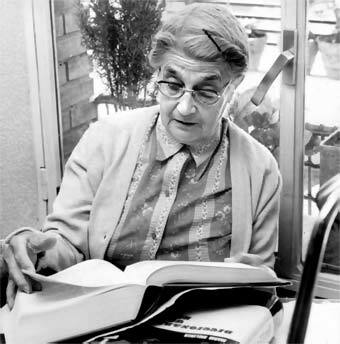 RAE y Moliner (Acepciones del termino)