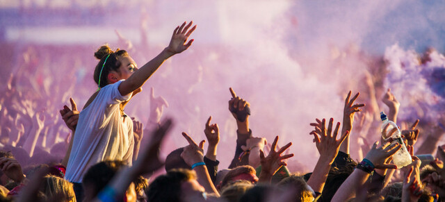 Concerts, sporting and tourist events postponed