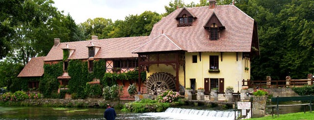 Claude Monet s'installe á Giverny.