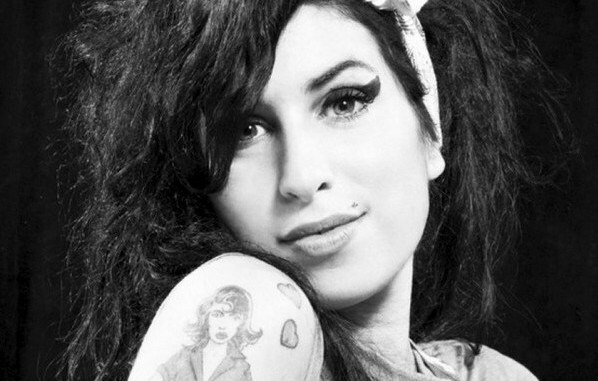 AMY WINEHOUSE