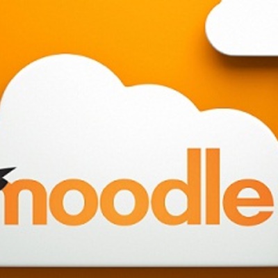 Timeline: Moodle mācības