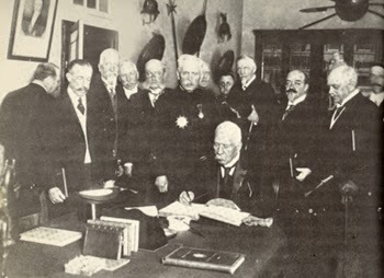 El Periodo Presidencial Se Extiende De 4 a 6 Años.