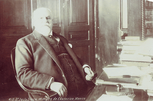 Justo Sierra instituye la secretaria de educación pública.