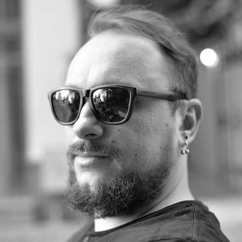 Il intalneste pe Bodi