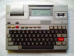 Desarrollo de la primera computadora portatil.