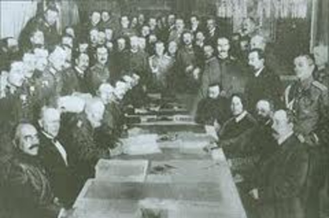 Russia Signs an Armistice with Germany