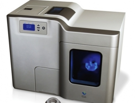 Lanzamiento de la impresora 3d comercial
