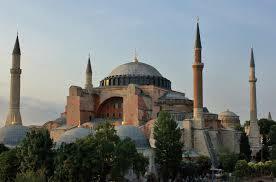 fi de la construcció de Santa Sofia