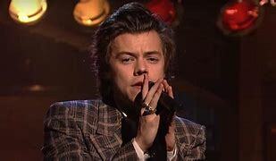 Harry on TELEVISION, an extreme emotion.