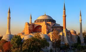 Fi de la construcció de Santa Sofia