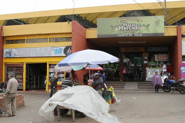 Plaza del Veinte De Julio