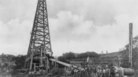 PRIMER POZO DE PETROLEO