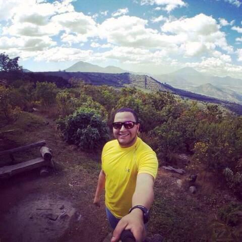 Nacio mi tio Rodrigo