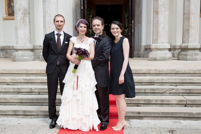 Ii cunoaste pe Cris si Edi