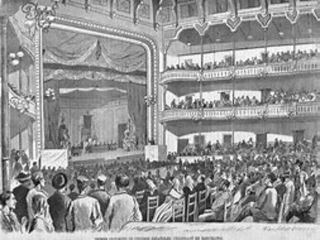 La Internacional declarada ilegal