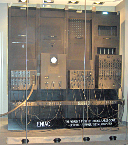 ENIAC (Electronic Numerical Integrator And Calculator)