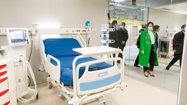 La meva avia està a l'hospital