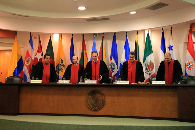 Cortes de Justicia Internacional