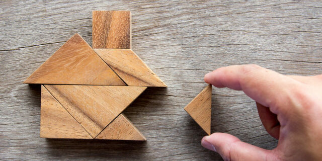 apoartacion de Abraham Mole " modelo estructuralista"