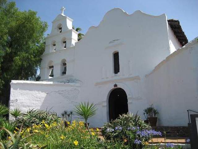 Serra founds first California mission