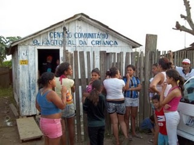 ENTREGA DOS DONATIVOS ARRECADADOS