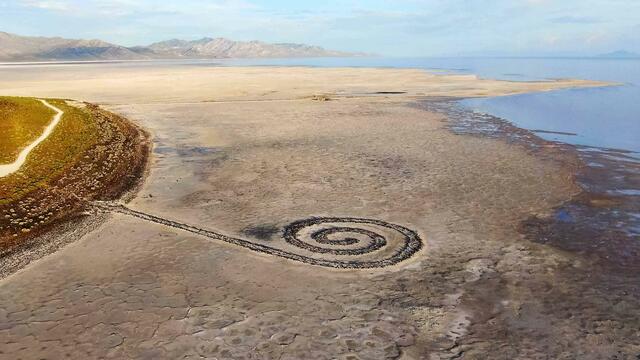 Robert Smithson