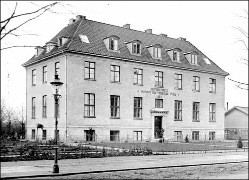 Birth of the "Bohr Institute"