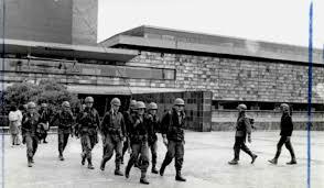 El ejército ocupa Ciudad Universitaria