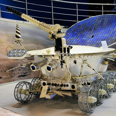 Timeline: Frise  historique sur la robotique