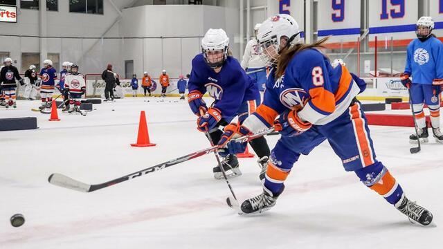 HAYLEY'S JOURNEY by Sarah Howden.