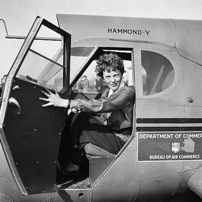 Timeline: Amelia Earhart Flying Career