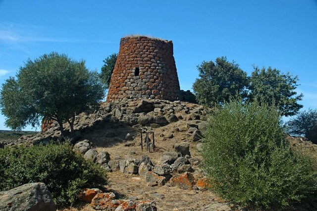 Nuraghe Nuraddeo
