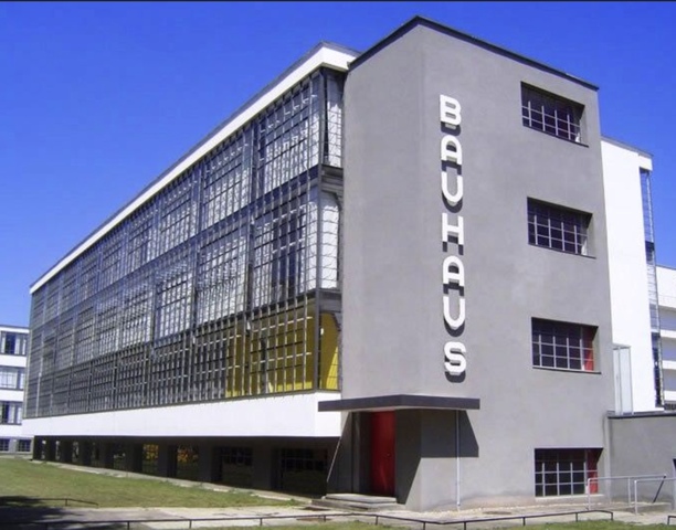 FUNDACIÓ DE LA BAUHAUS