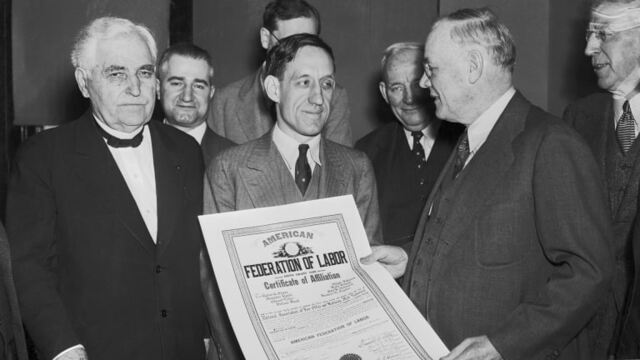 Labor Unions begin forming