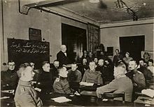 El Imperio Otomano firma un armisticio.