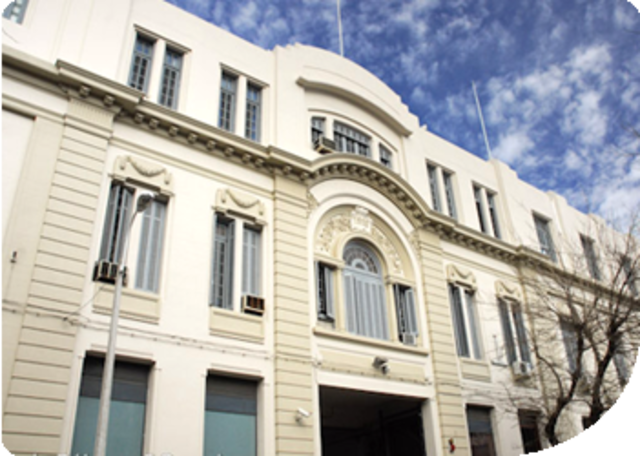 Se funda Fábricas Nacionales de Cerveza S.A.