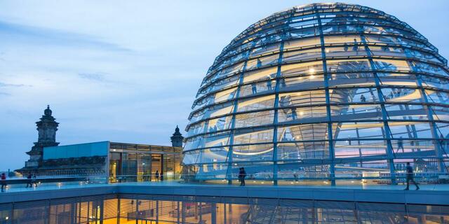 Ley de Educación, Ley de Viviendas y Urbanismo 1918-1920