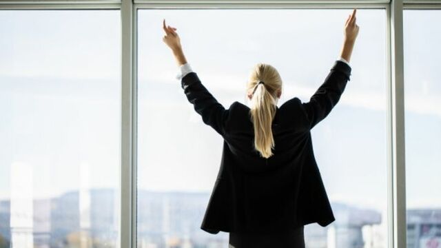 La mujeres en masas lideres y pilares claves. Año 2040