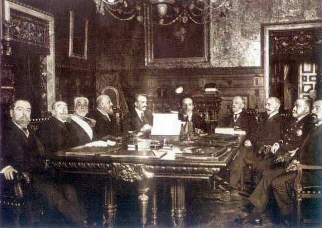 MAYORÍA DE EDAD DE ALFONSO XIII. PRESIDE SU PRIMER CONSEJO DE MINISTROS CON SAGASTA