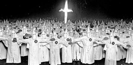 Popularidad y violencia del Klan