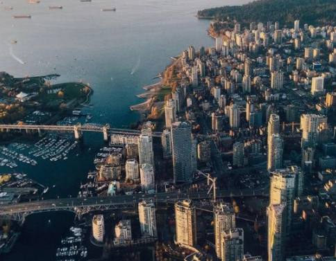 déménagé à Vancouver