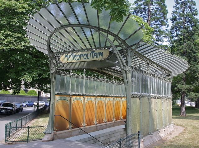 Boca de netro (París), H Guimard