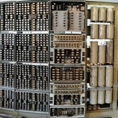 Timeline: EVOLUCIÓN DE LOS SISTEMAS OPERATIVOS.