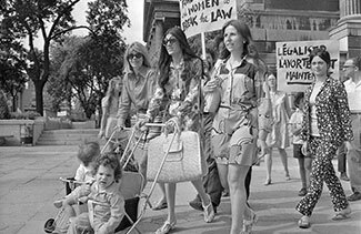 Le féminisme et l'évolution du statut de la femme